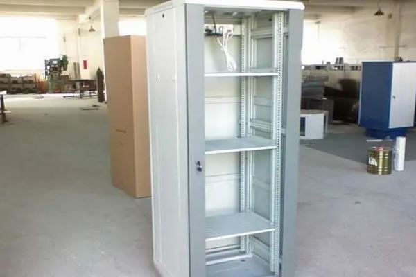 機箱機櫃向日葵视频在线下载